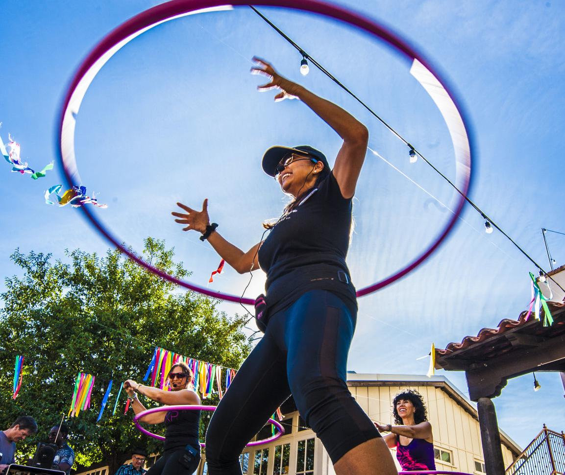 Hula Hoop Fitness.jpg (copy)